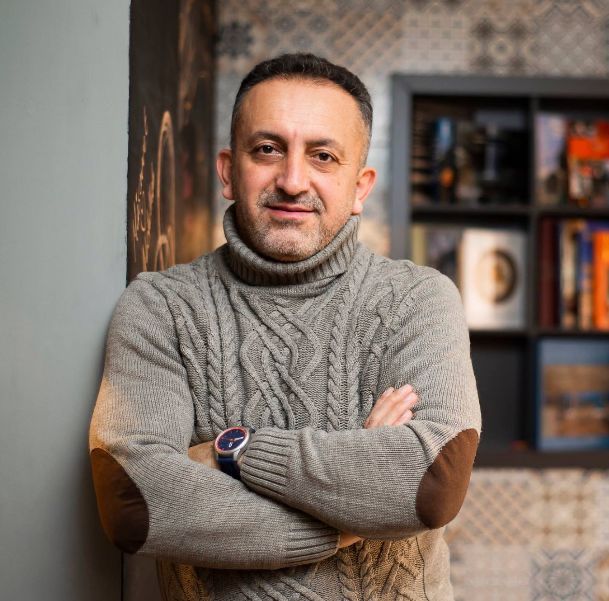 Photo de Professeur Tugrul Keskin